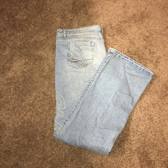 Gold flare - Picture 1 of 5